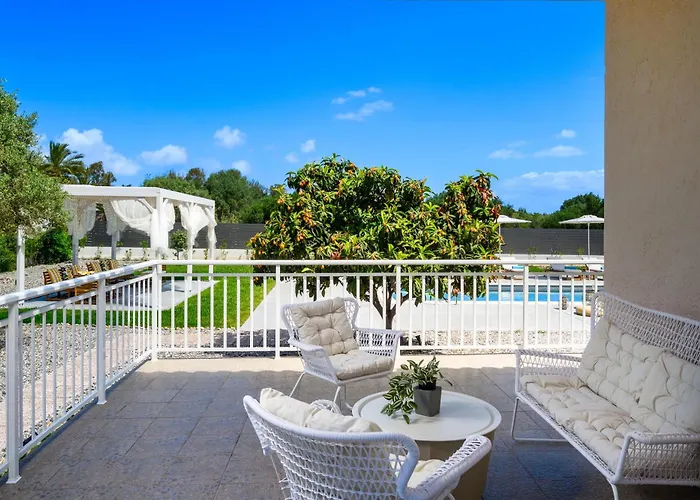 Вилла Eternity Kolympia *